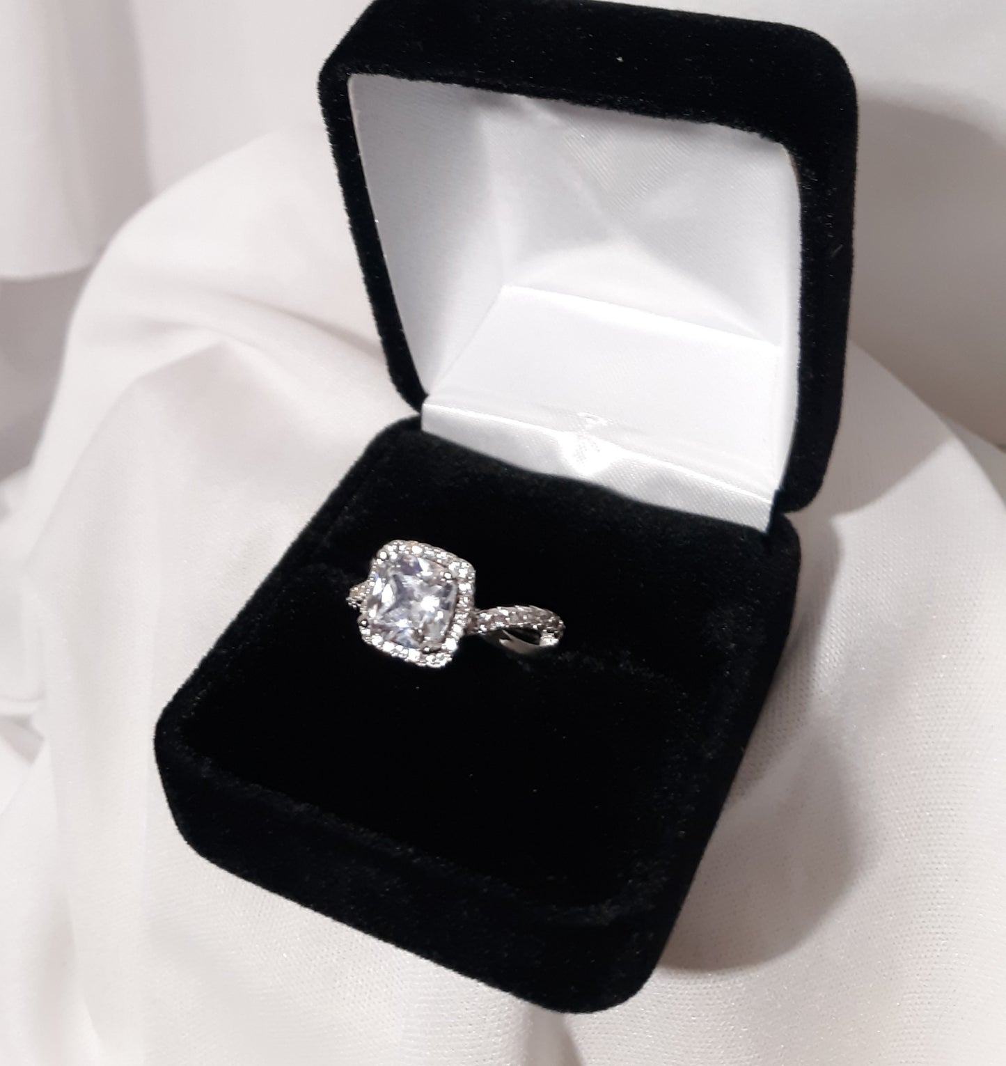 R_Cushion Cut Diamond Inspired Ring