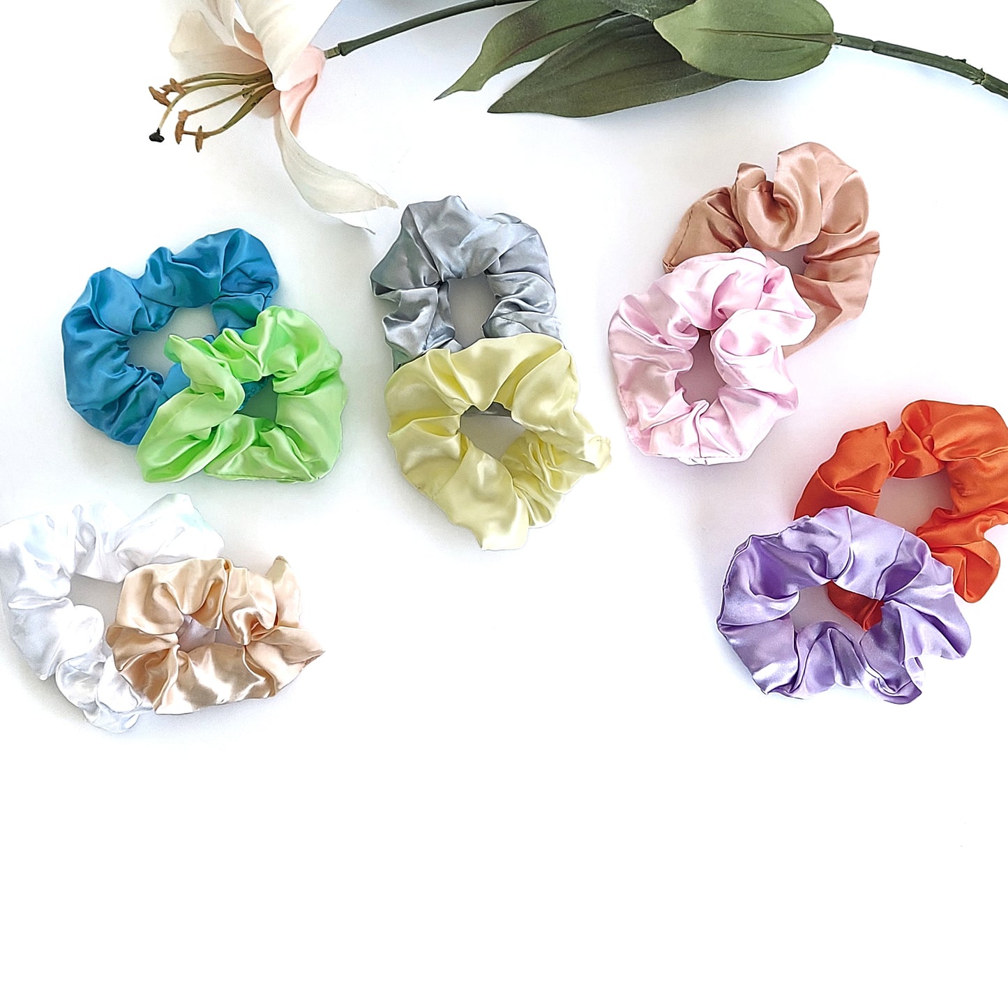 H_LED  Glow Satin Hair Scrunchies